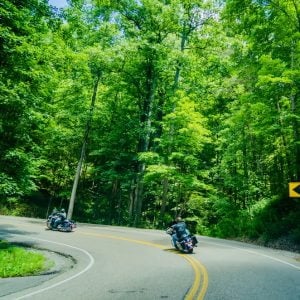 Go Boldly:15 of the Scariest Drives in America