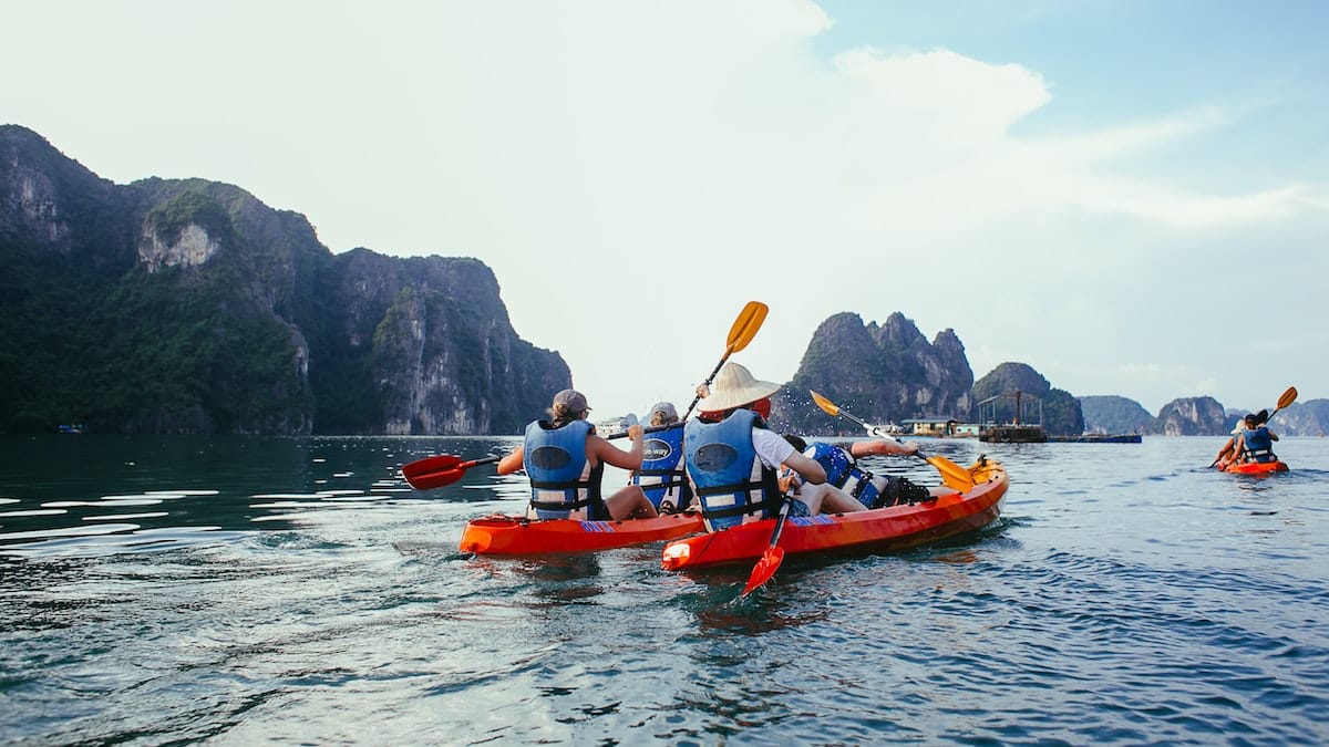 Go Boldly:Ocean Kayaking Adventures: A Information for New Kayakers
