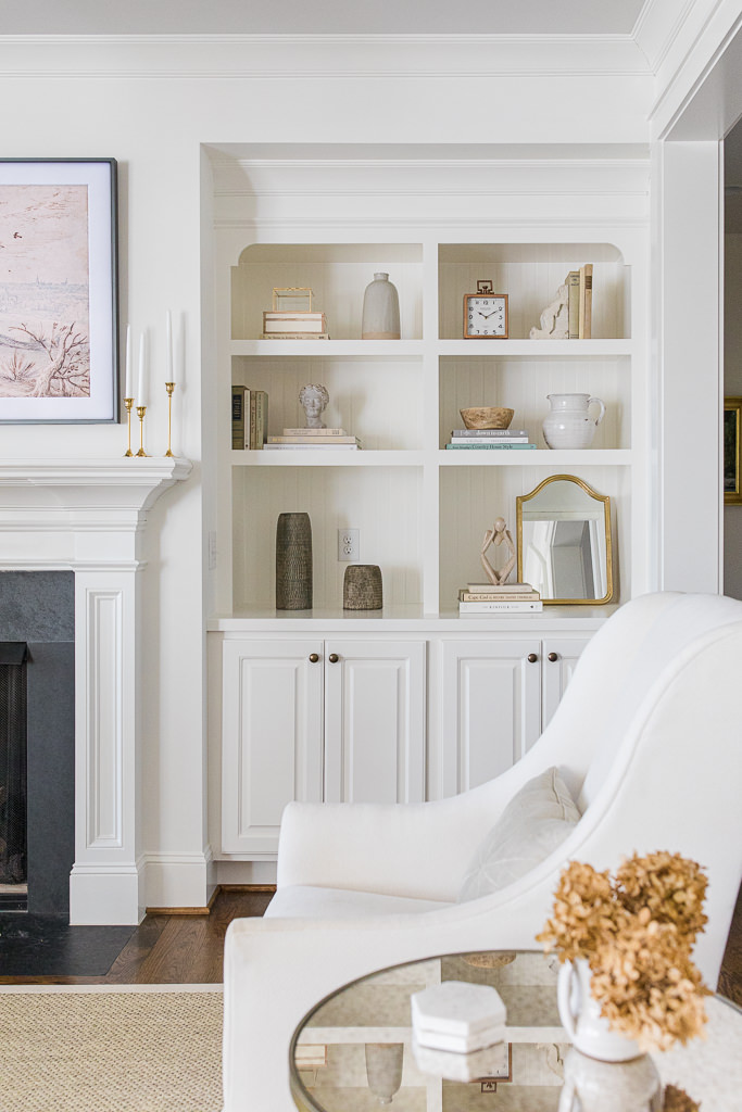 How I Style Our Shelves for an Airy, Neutral Look（different way of life）