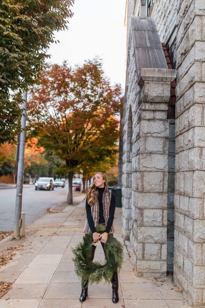 Holiday Gift Guides（different way of life）