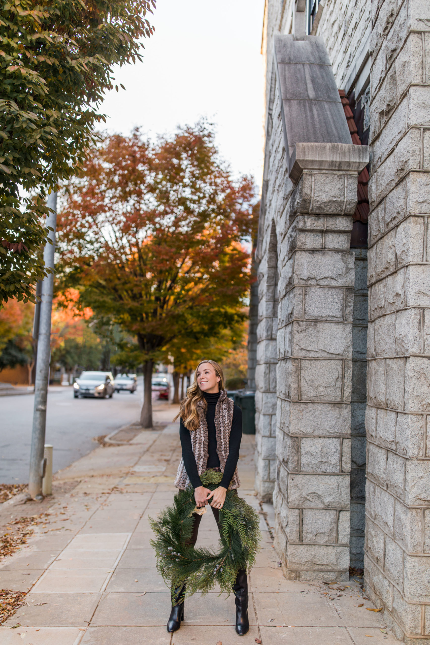 Holiday Gift Guides（different way of life）