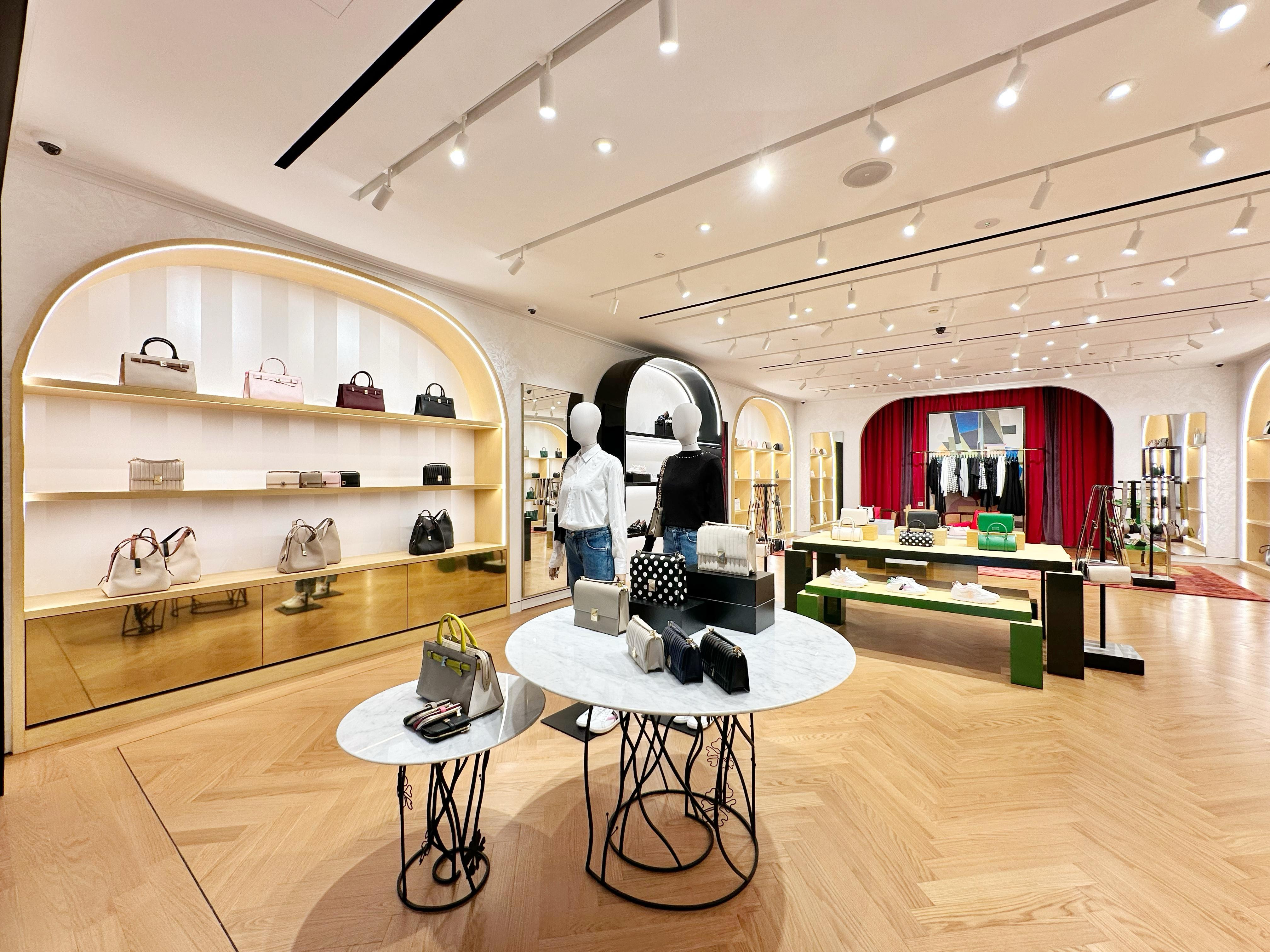 Kate Spade New York Hadirkan Butik Terbarunya di Mall K...