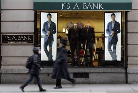 The Principles of Professional Presence: A Master Guide to Formal Attire Selection